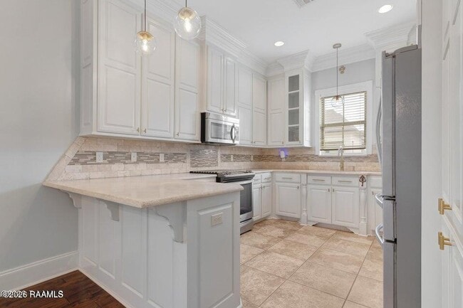Building Photo - 207 Summerland Key Ln