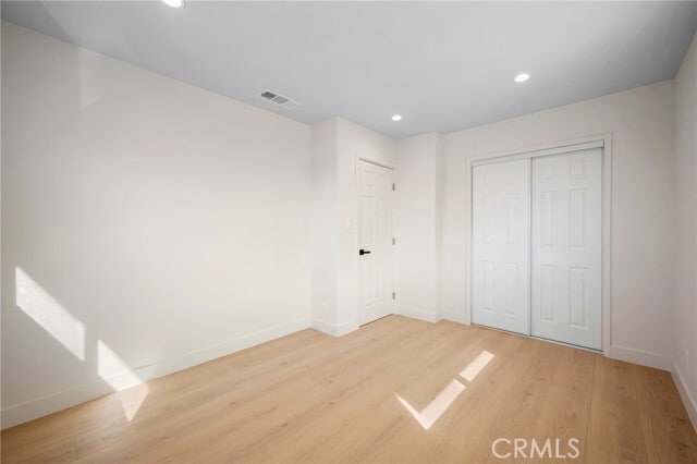 Building Photo - 9917 Marcus Ave