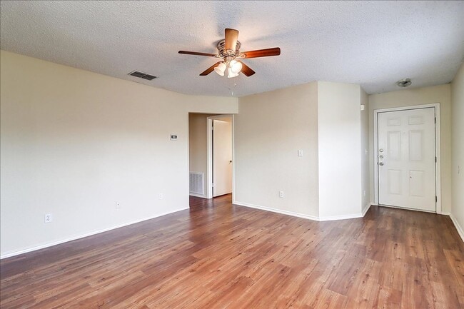 Building Photo - 7833 Wolverine Dr