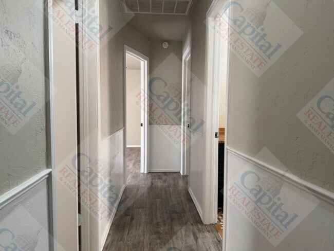 Building Photo - 4605 NW 60th St