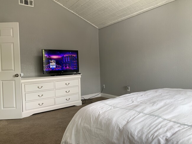 Master bedroom dresser help you stay organized - 5842 Belleau Wood Ln