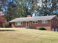 Building Photo - 21 Pilipinas Dr