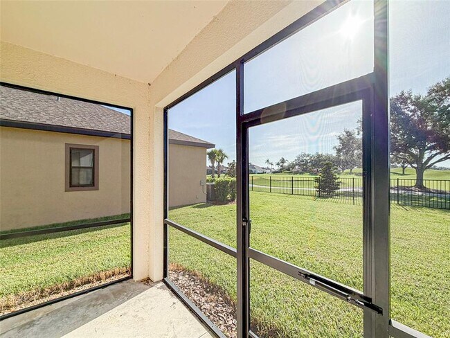 Building Photo - 3376 Cup Dr