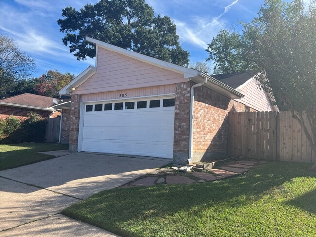 Building Photo - 5115 Autumn Forest Dr