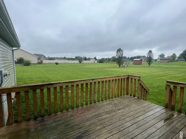 Building Photo - 4901 Cedar Creek Circle