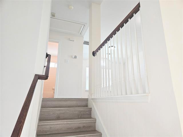 Building Photo - 4921 Giordano Way