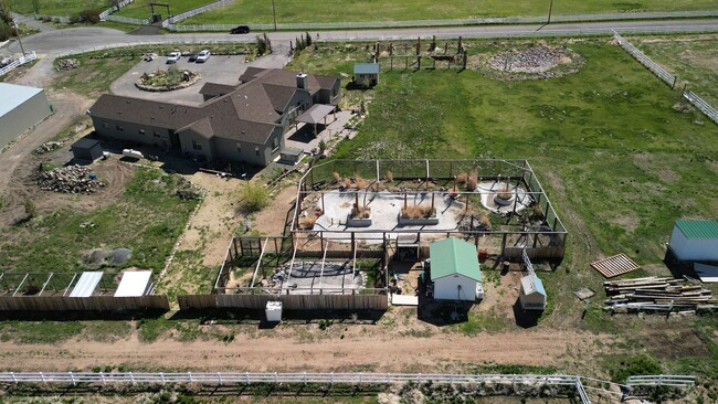 Building Photo - 5 Bedroom One of a Kind - Horse Property -...