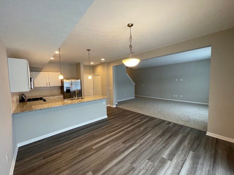 Building Photo - 3470 Magnolia Ln