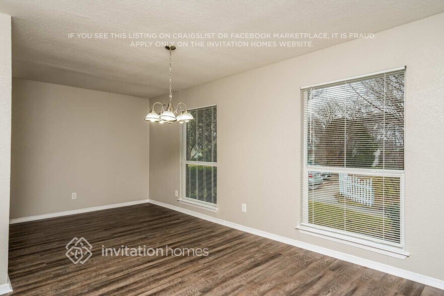 Building Photo - 4833 Graham Ct