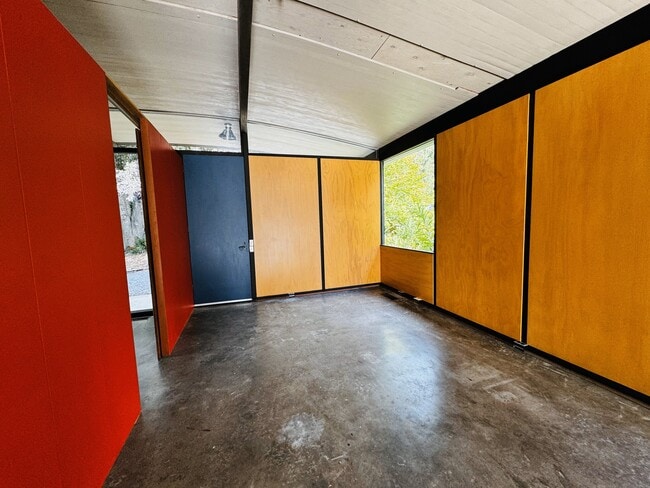 Building Photo - 14407 SE 55th St