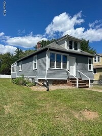 Building Photo - 313 Butterfield Ave