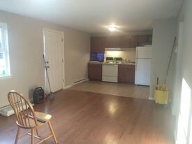 Building Photo - 384 Washington St