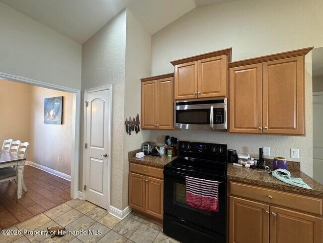 Building Photo - 10054 Amidon St