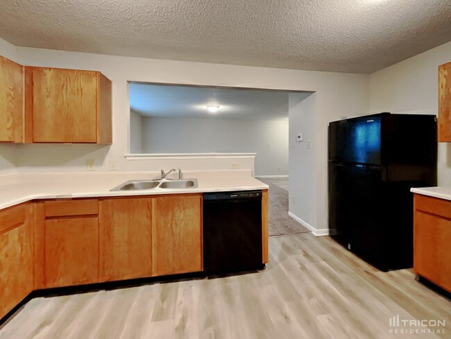 Building Photo - 1770 Elijah Blue Dr