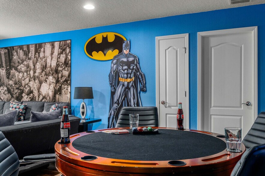 Building Photo - 1626 Lima Ave