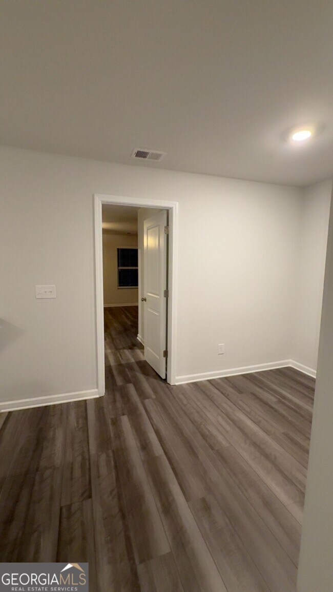 Building Photo - 122 Brexley Dr