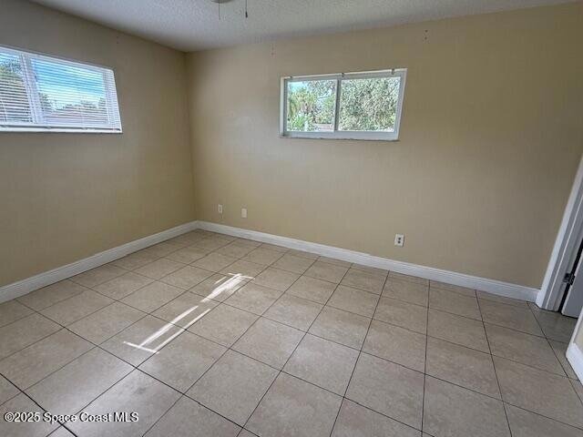 Building Photo - 210 Brandy Ln