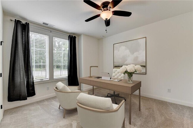 Building Photo - 6892 Roswell Rd NE