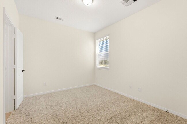 Building Photo - 106 W Coralburst Lp