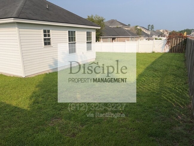 Building Photo - 202 Scarlett Ln