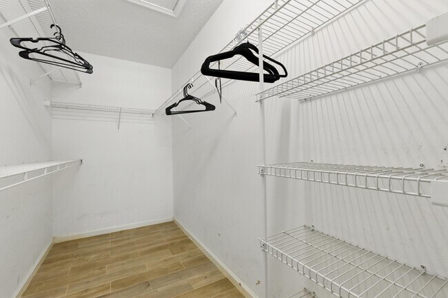 Building Photo - 14846 61st Ct N
