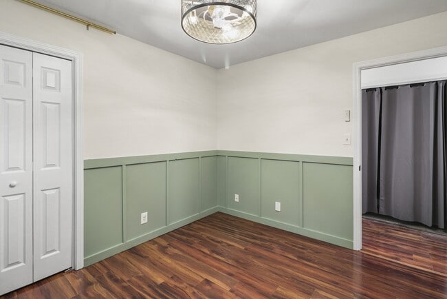 Building Photo - 1841 Darlington Dr