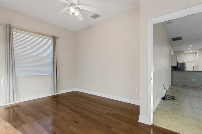 Building Photo - 11011 Hyacinth Pl