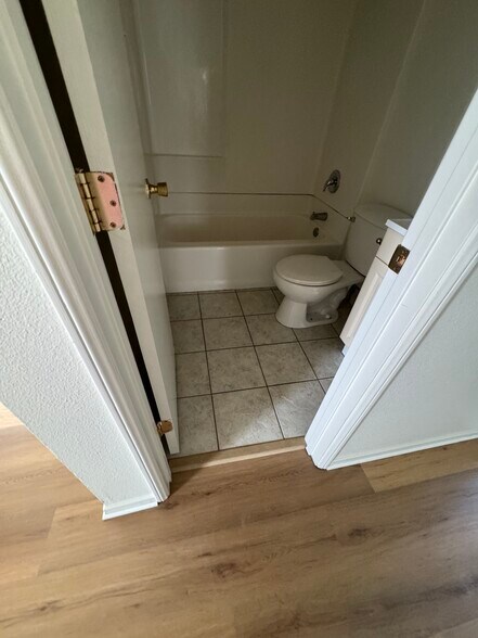 Building Photo - 618 Ammunition Rd