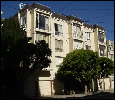 Building Photo - Chateau Manor