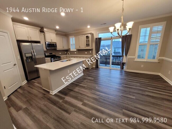 Building Photo - 1944 Austin Ridge Pkwy