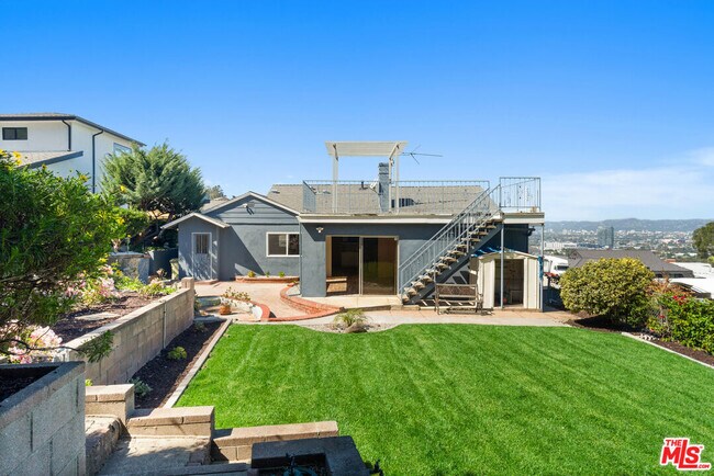 Building Photo - 5266 Veronica St