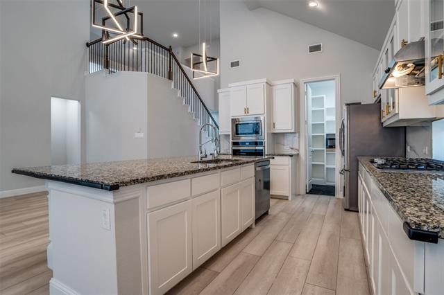 Building Photo - 2811 Killdeer Trl