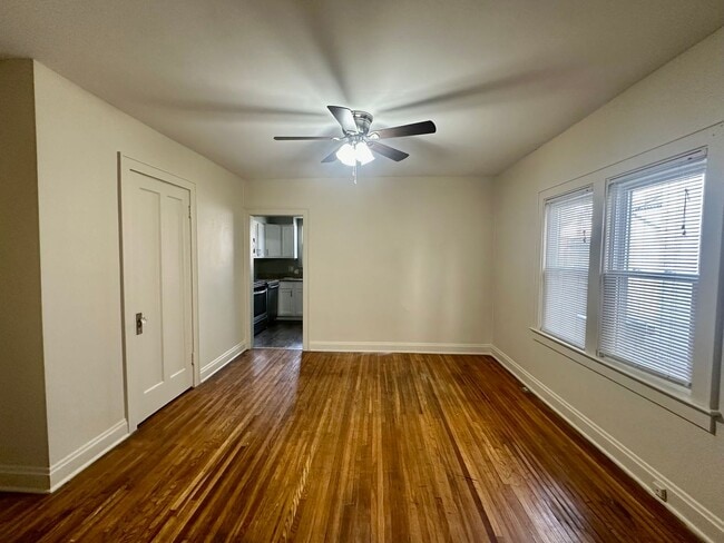 Building Photo - 66 W California Ave