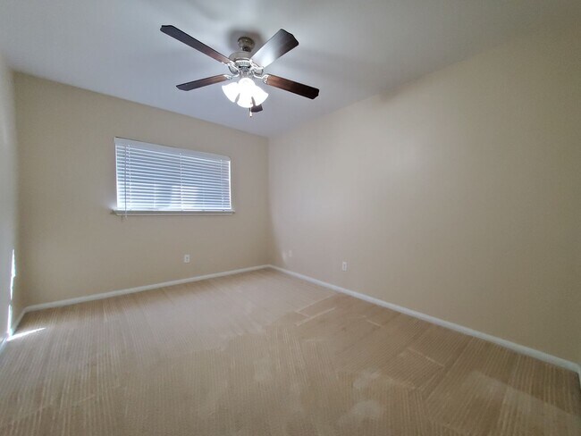 Building Photo - 6304 Taree Loop