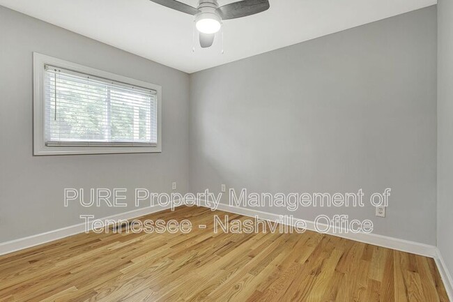 Building Photo - 1405 Russell St