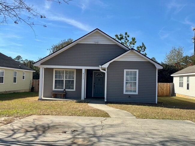 Primary Photo - 4133 Hamilton Cir