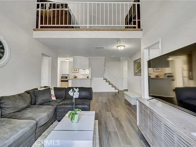 Building Photo - 1200 Gaviota Ave