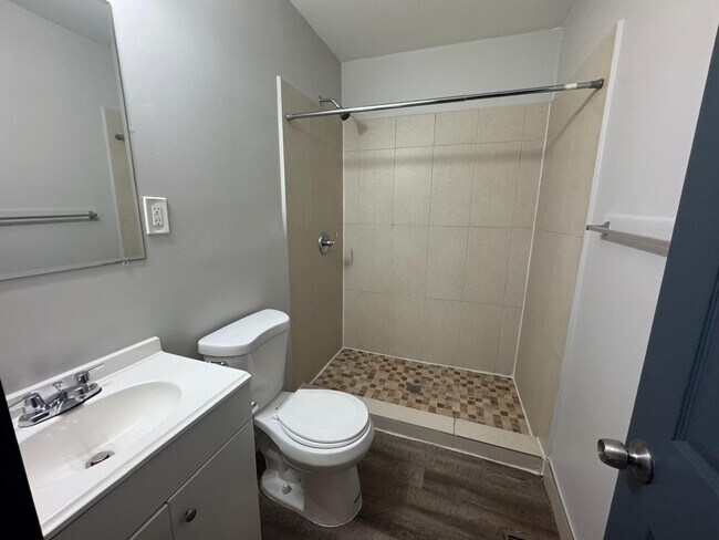 Building Photo - 19234-19235 Five Pts St