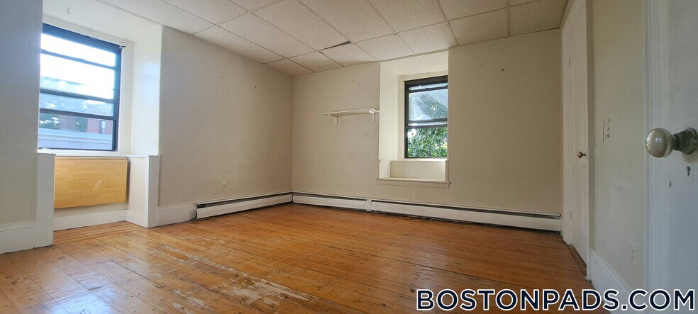 Building Photo - 183 Harvard St