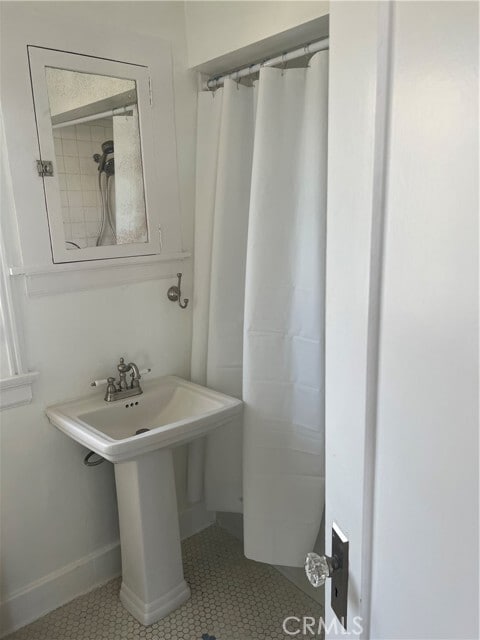 Building Photo - 4429 Victoria Park Dr