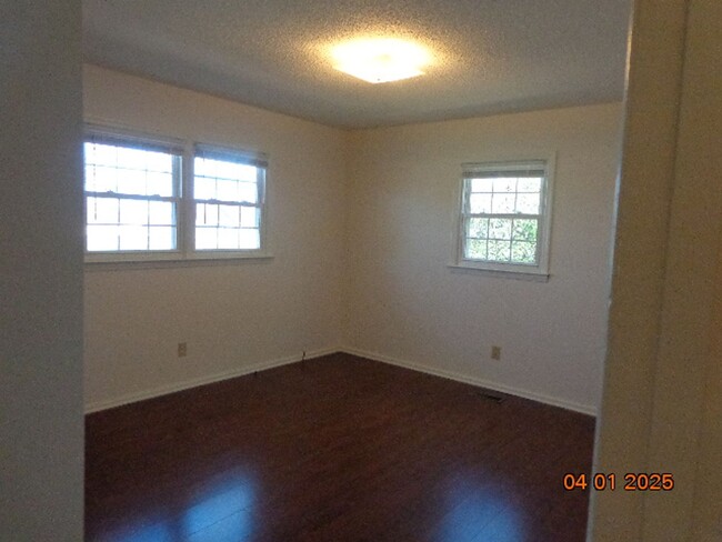 Building Photo - Harmony House for Rent