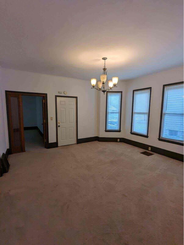 Building Photo - 1334 Otter Ave