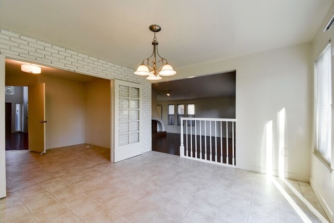 Building Photo - Single Family Home in the Heart of Santa Clara