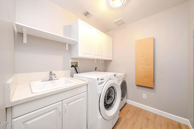 Building Photo - 4330 Bel Air Dr