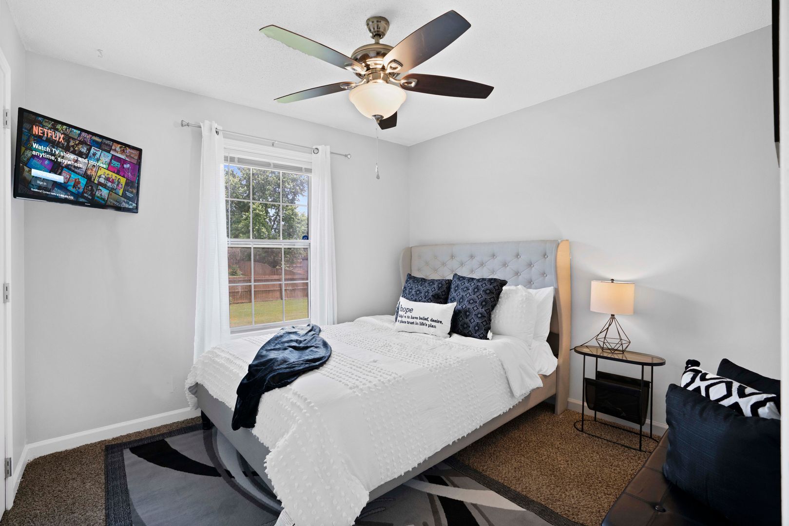 Building Photo - 3415 Oak Lawn Dr