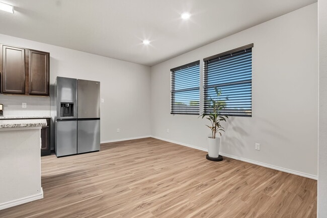 Building Photo - 5415 Moni Rock Dr