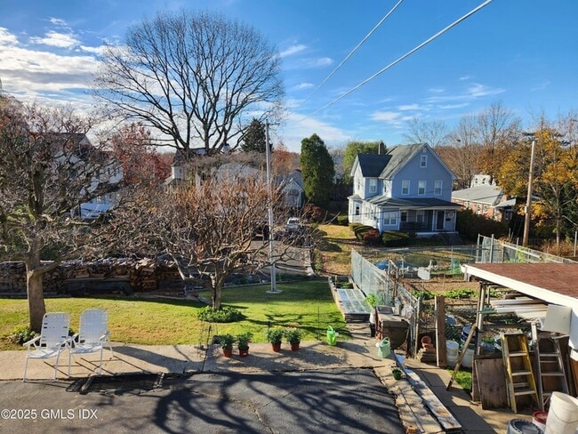 Building Photo - 18 Harold Ave