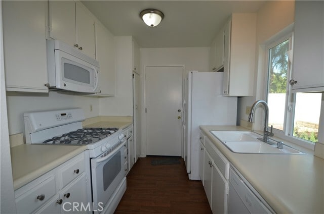 Building Photo - 12283 Mint Ct