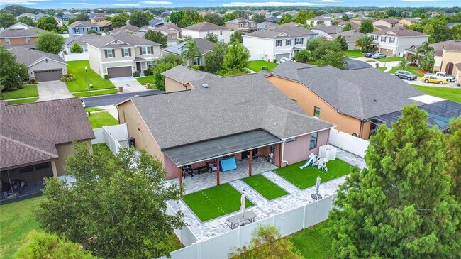Building Photo - 911 La Terraza Lane