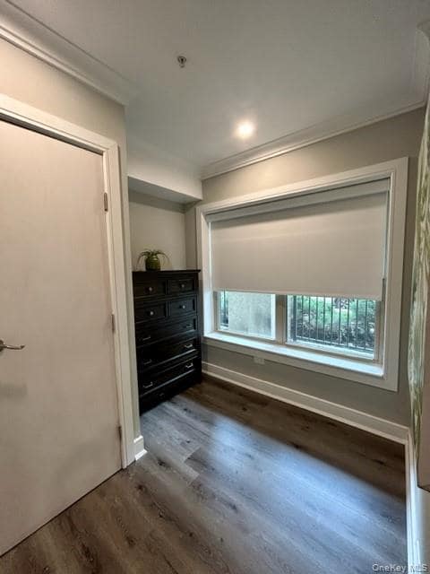 Building Photo - 100 Glen St